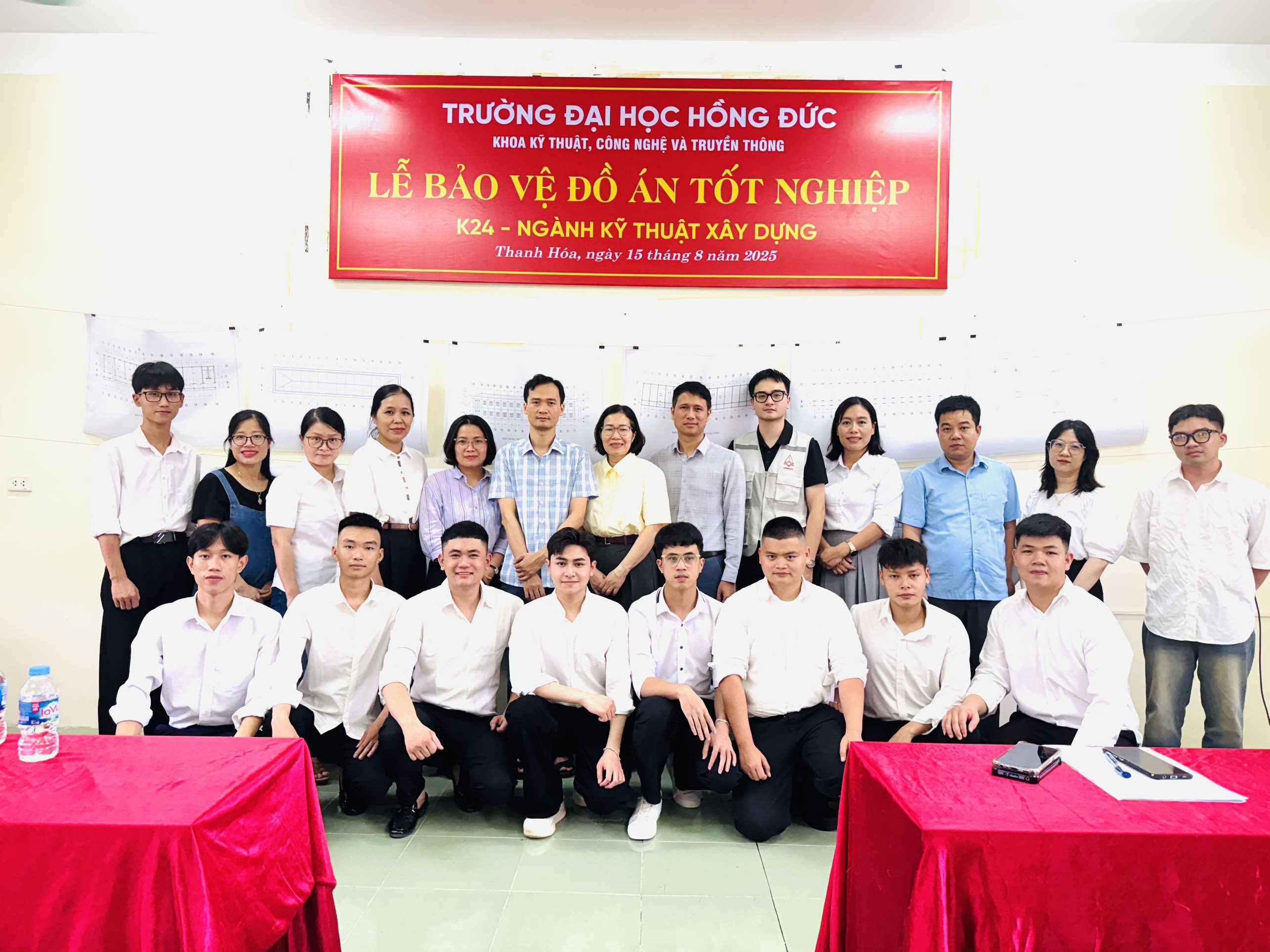 Sinh viên lớp Đại học Kỹ thuật Xây dựng K24 (Khoa KTCN&TT) bảo vệ thành công đồ án tốt nghiệp